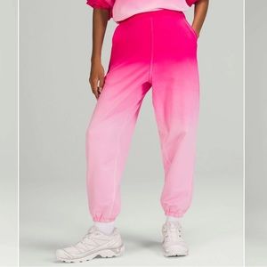 Lululemon LA Super-High-Rise Jogger
Sonic Pink Ombre Wash